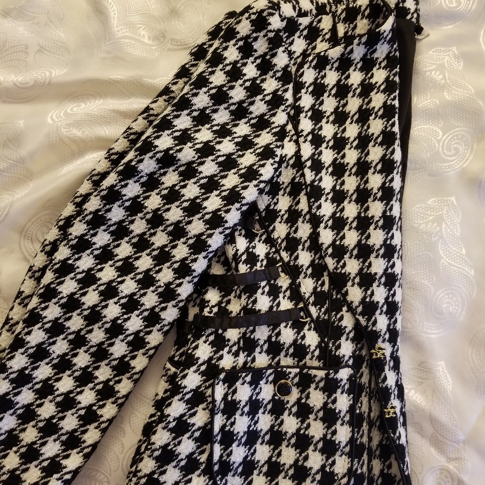 Jacket - Picture 5 of 7